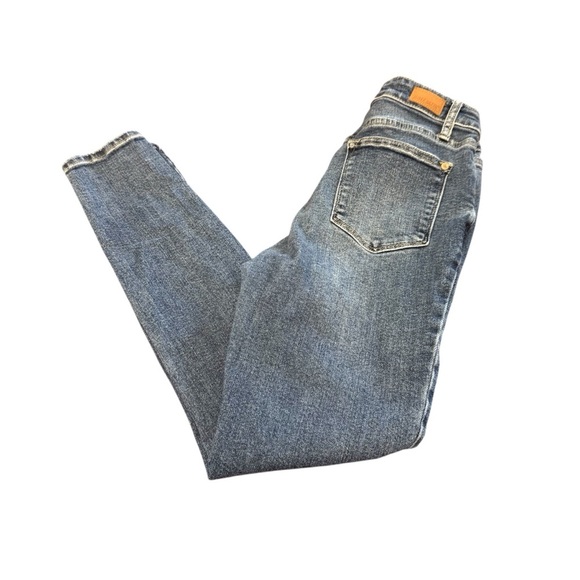 Judy Blue size 5/27 skinny fit no distressing Jeans size down in these - Picture 1 of 6